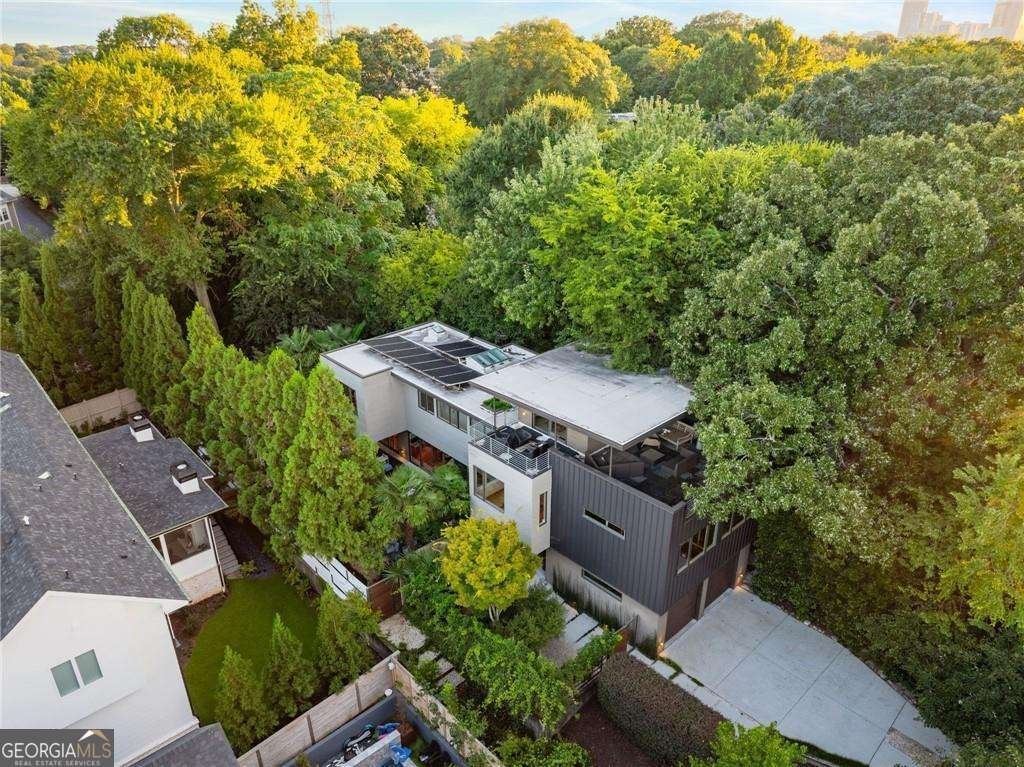 765 East Avenue Atlanta - 67