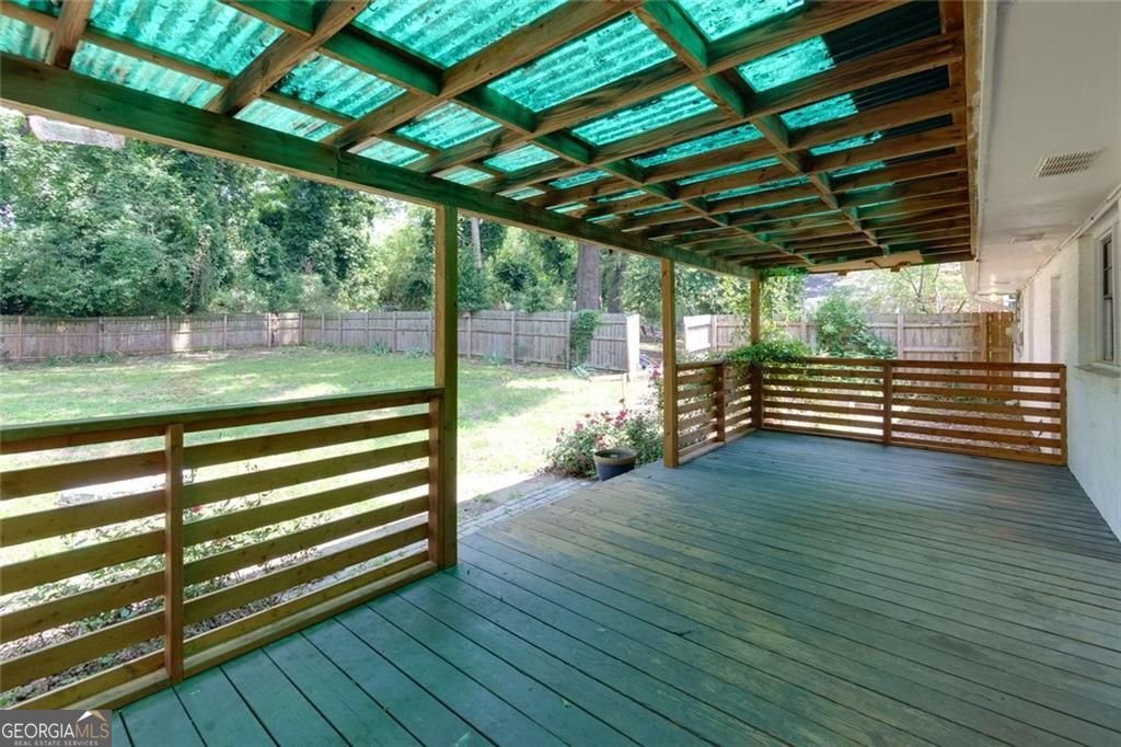 256 4th Avenue Winder - 3