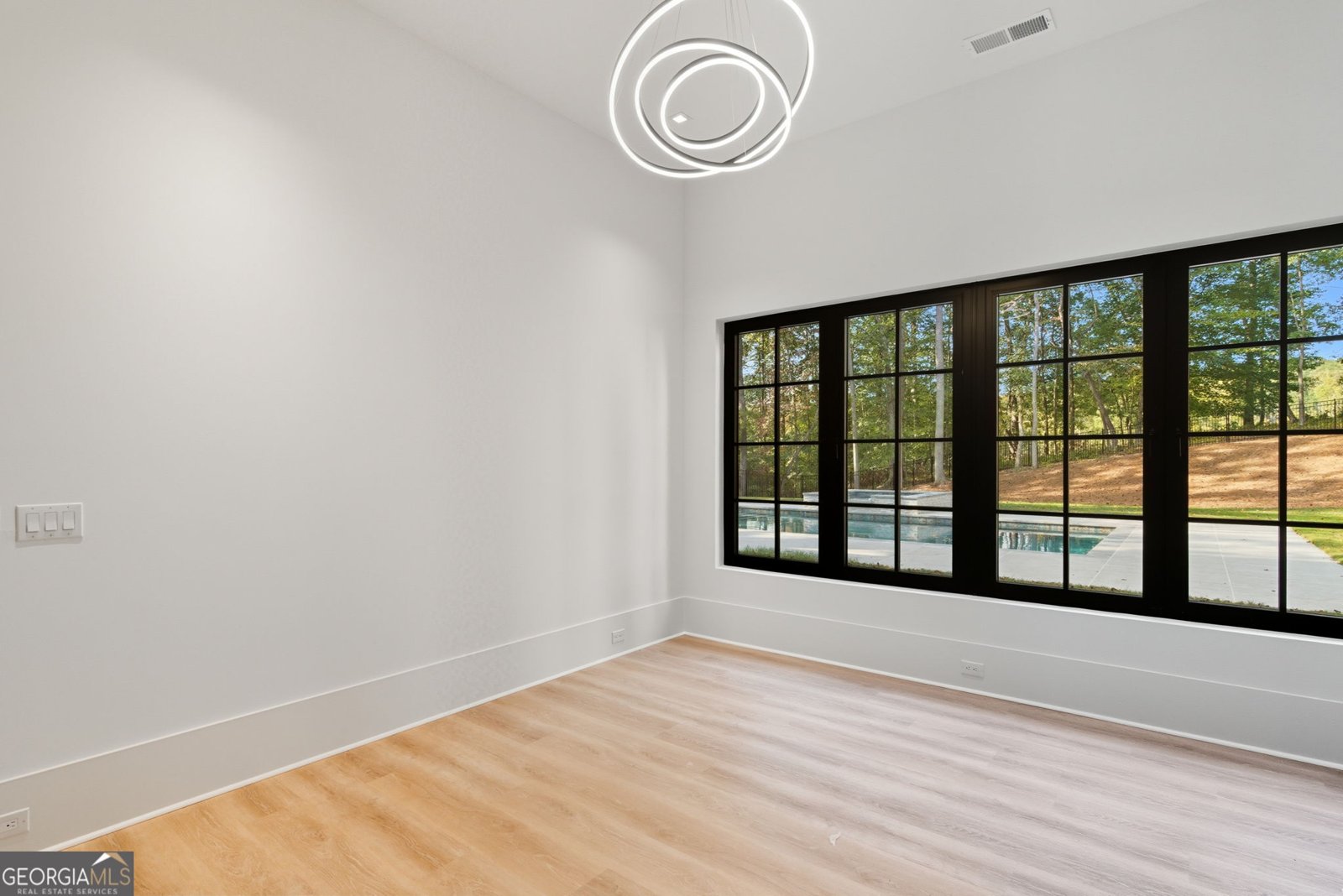 241 TRADITIONS Drive Alpharetta - 13