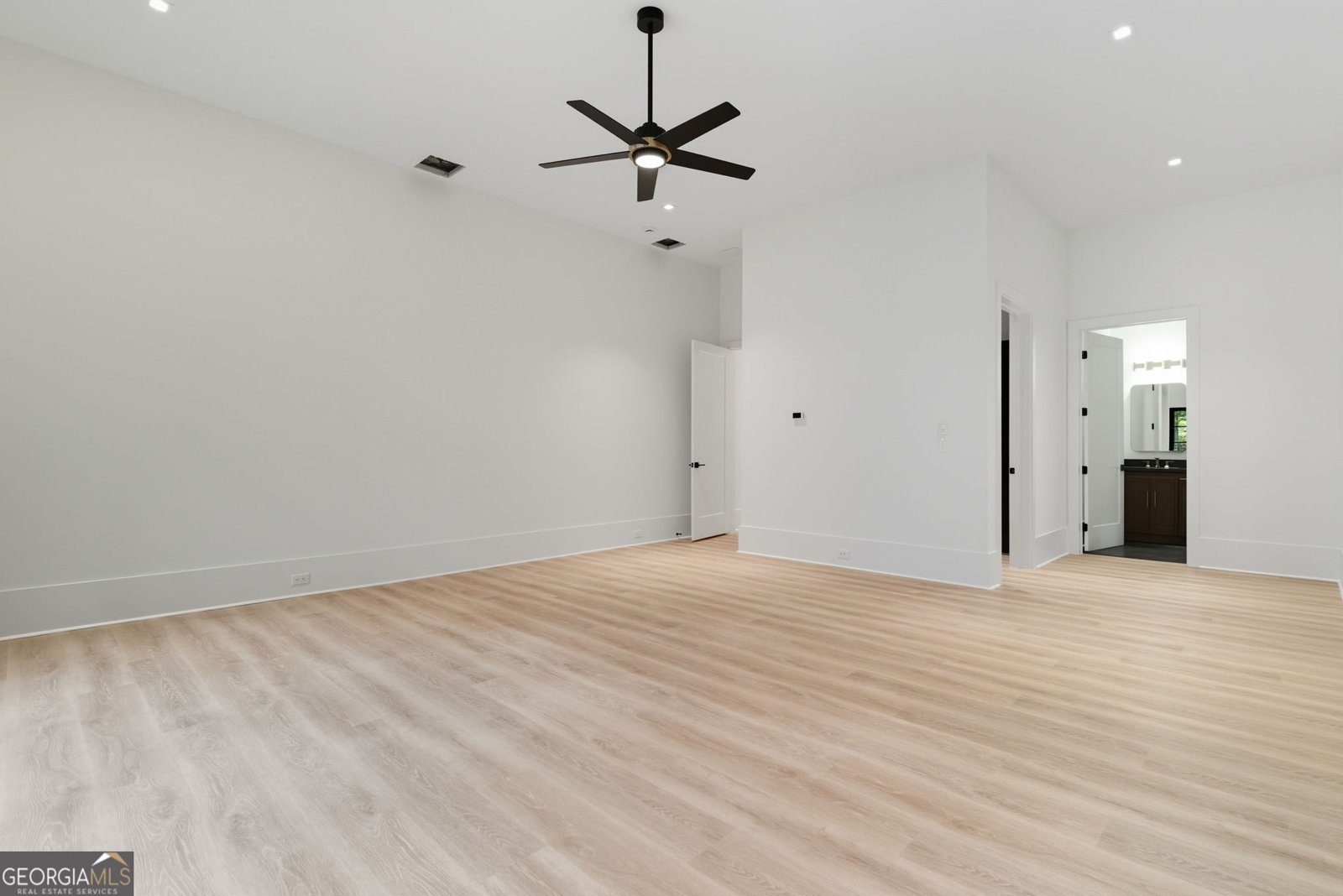 241 TRADITIONS Drive Alpharetta - 19