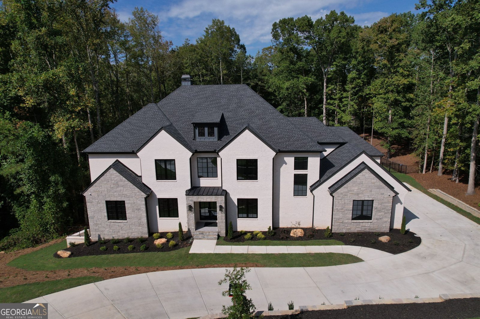 241 TRADITIONS Drive Alpharetta - 39