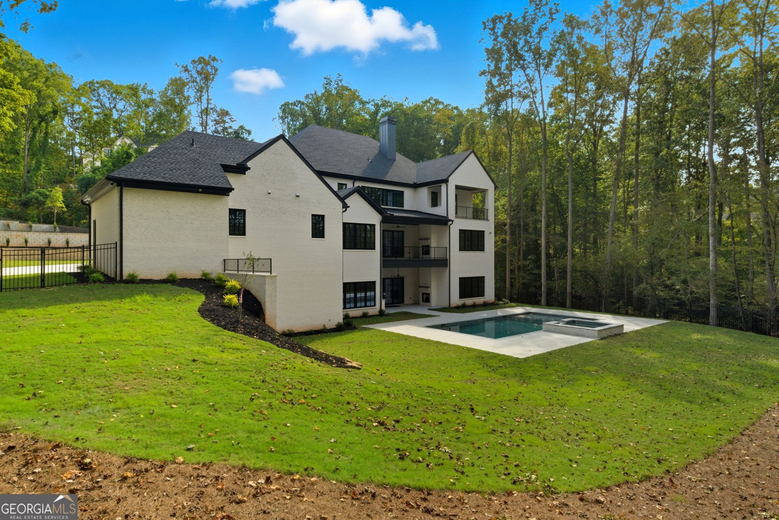 241 TRADITIONS Drive Alpharetta - 44