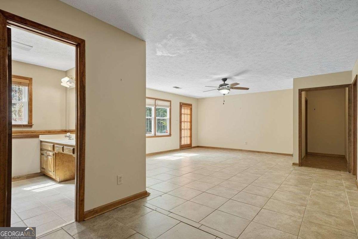 4867 Flakes Mill Road Ellenwood - 22