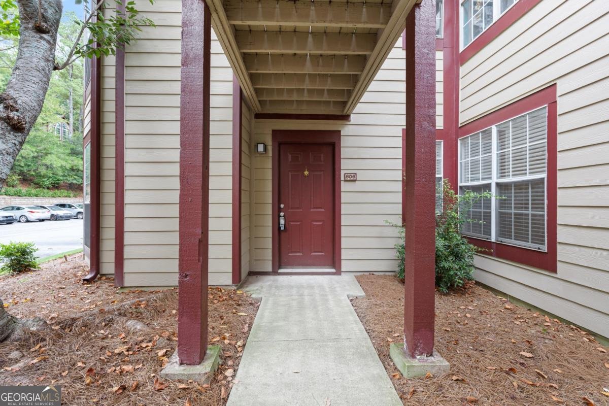 606 Cypress Pointe Street Alpharetta - 8