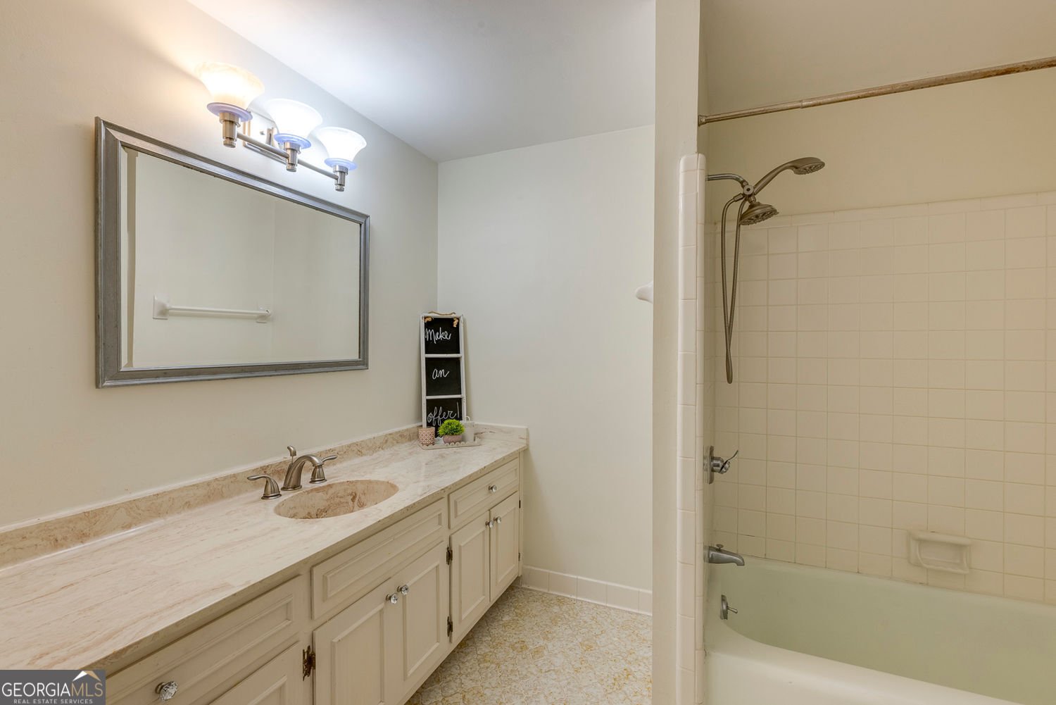 4101 Dunwoody Club Drive Atlanta - 18