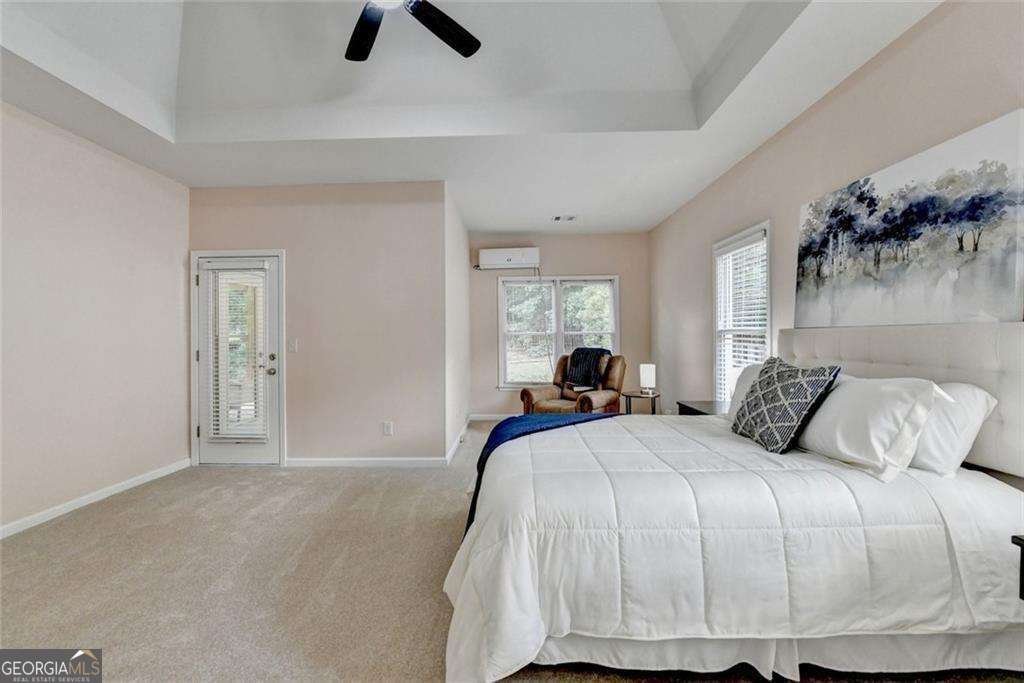 1635 Lake Heights Circle Dacula - 4