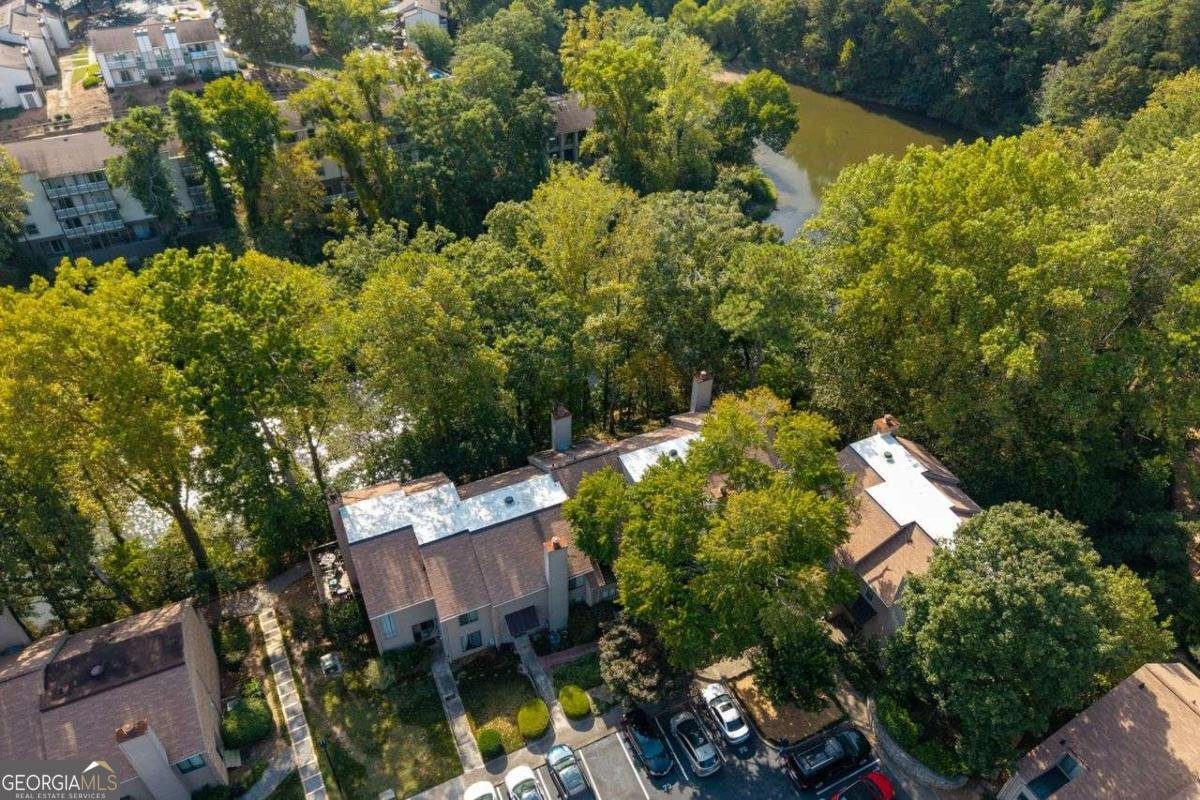 3710 STONEWALL Circle Atlanta - 42