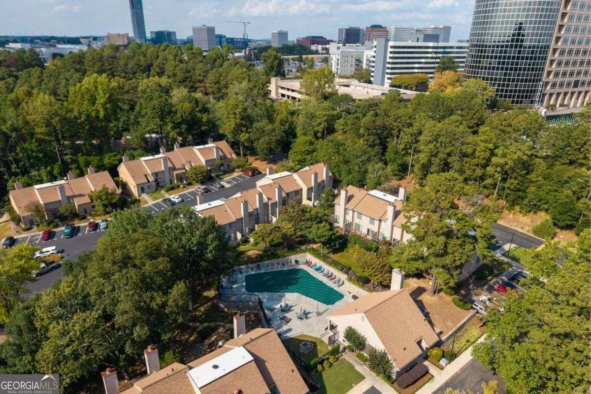 3710 STONEWALL Circle Atlanta - 43