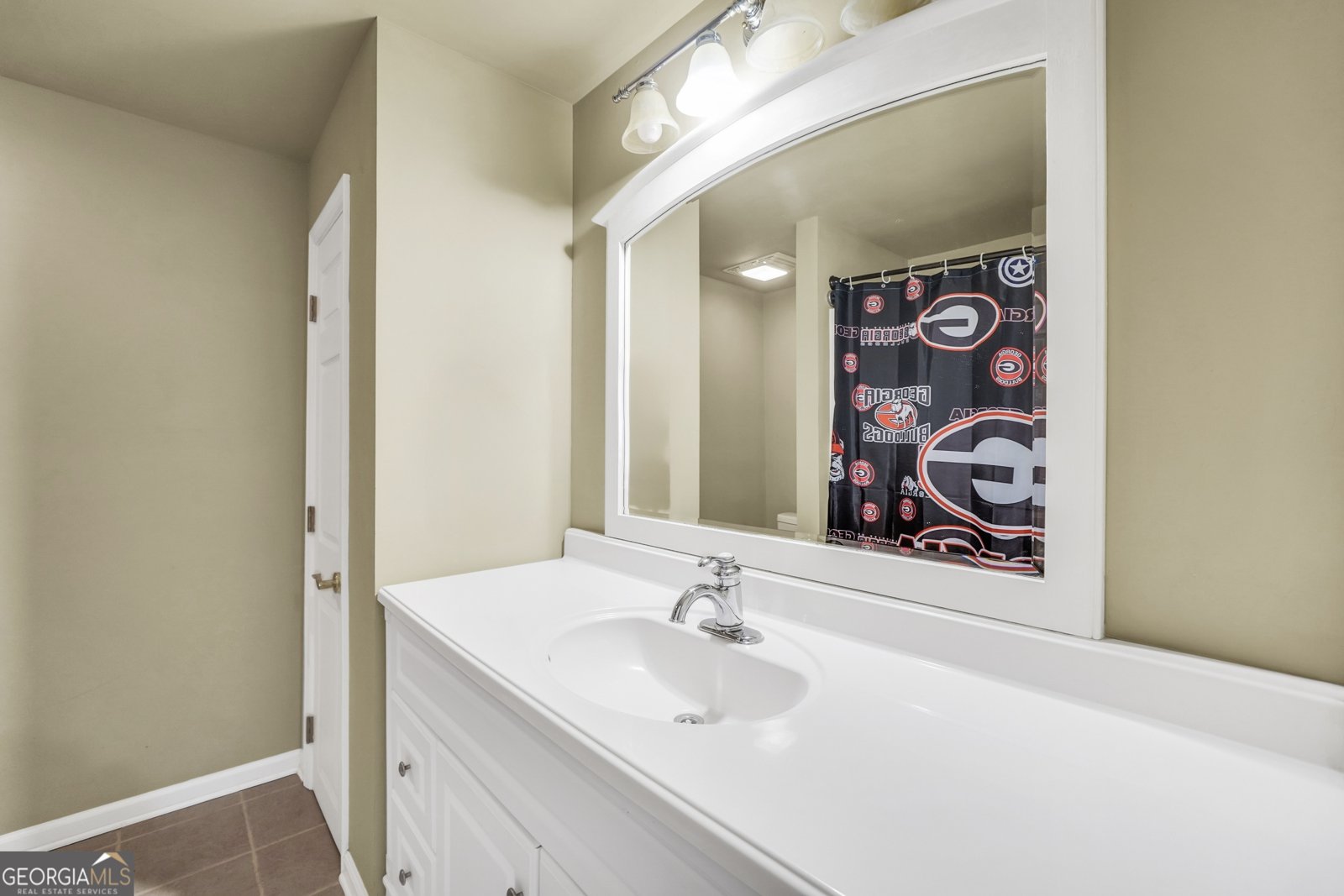 133 Oakview Circle Gray - 55