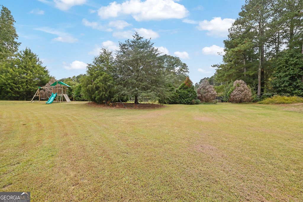 1225 Ewing Ives Drive Dacula - 39