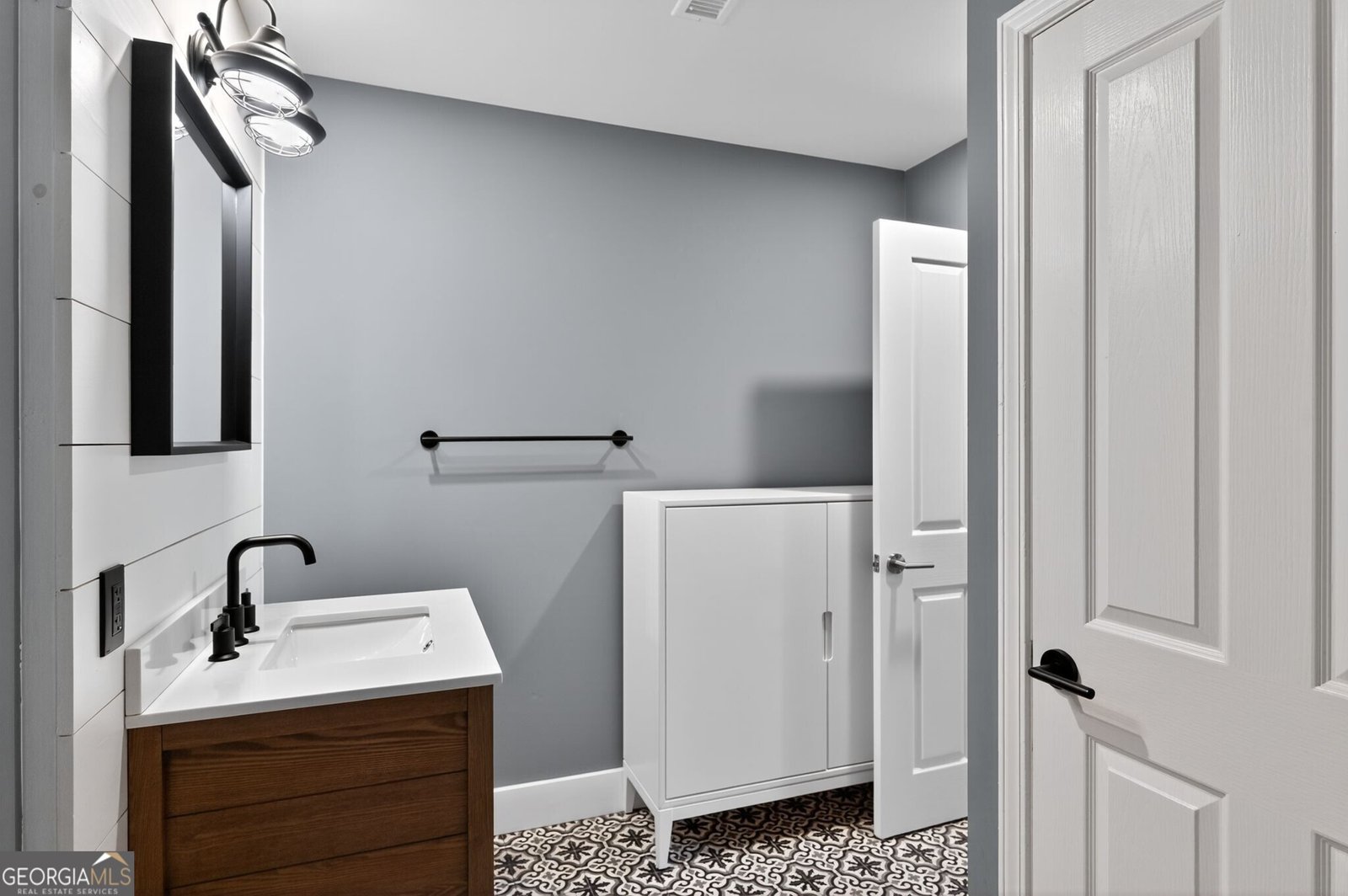 1101 Juniper Street Atlanta - 13