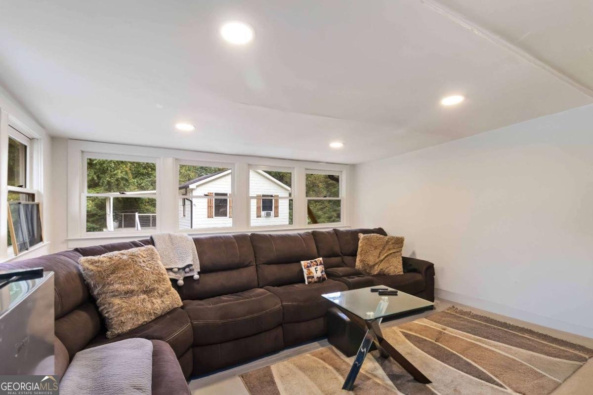 2327 Young Road Stone Mountain - 10