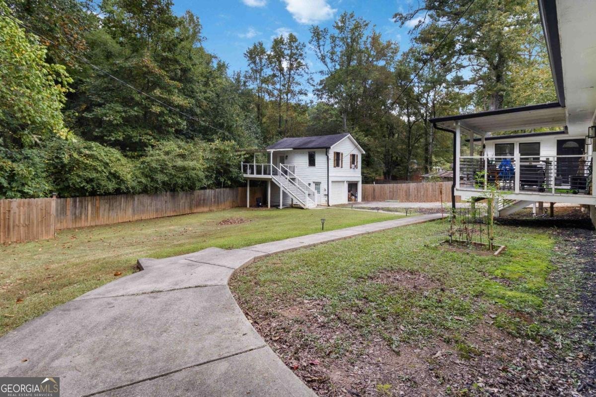 2327 Young Road Stone Mountain - 35