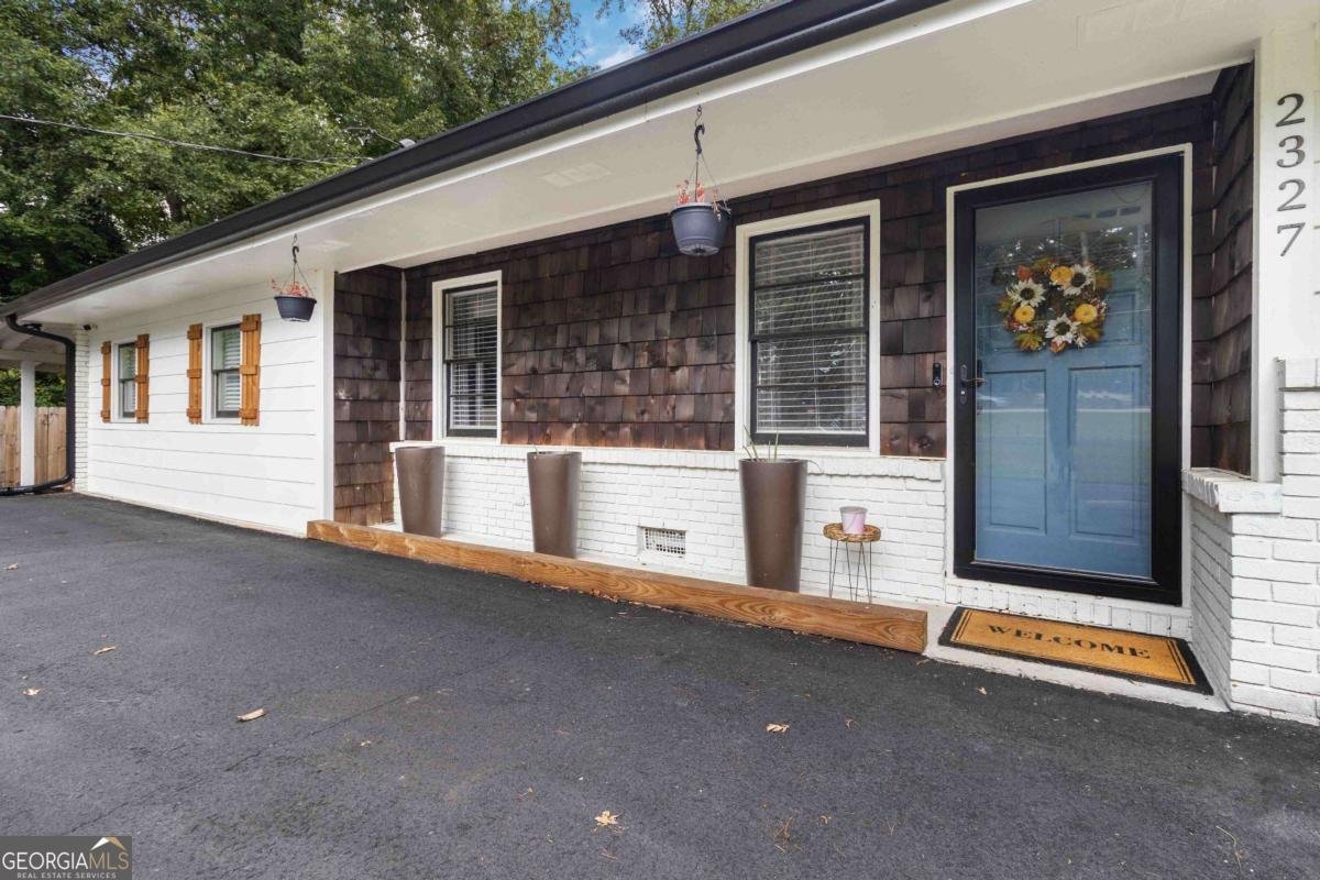 2327 Young Road Stone Mountain - 4