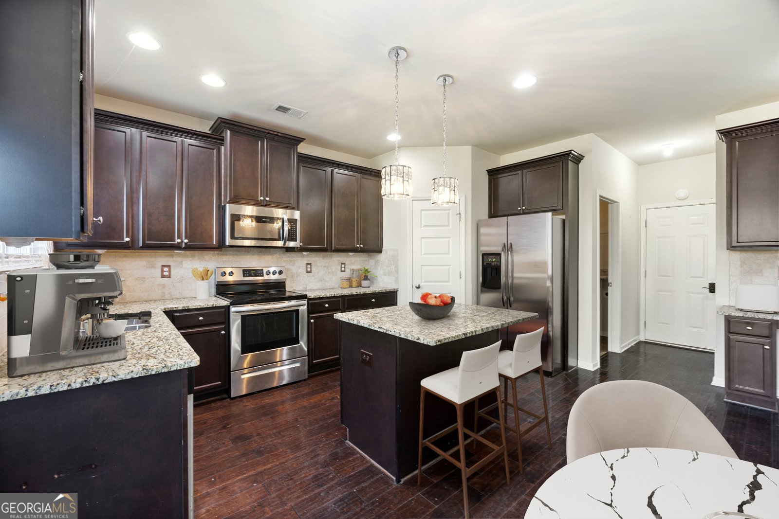 6891 DRESDEN Drive Rex - 7