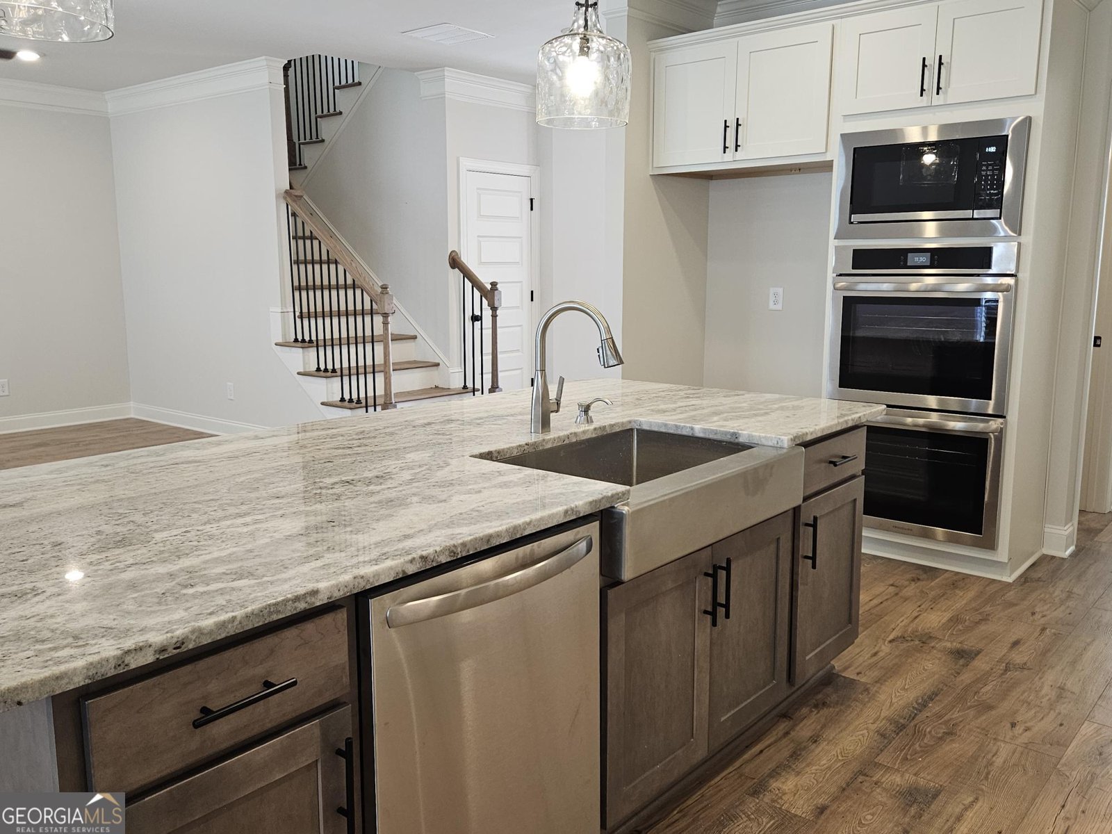 450 Banff Drive Winder - 12