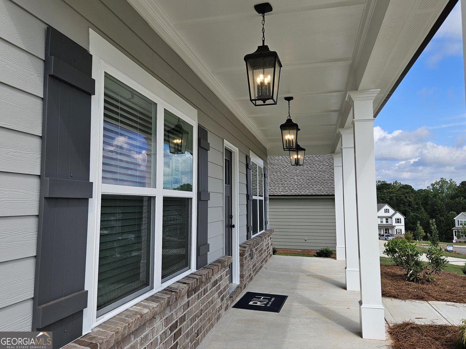 450 Banff Drive Winder - 2