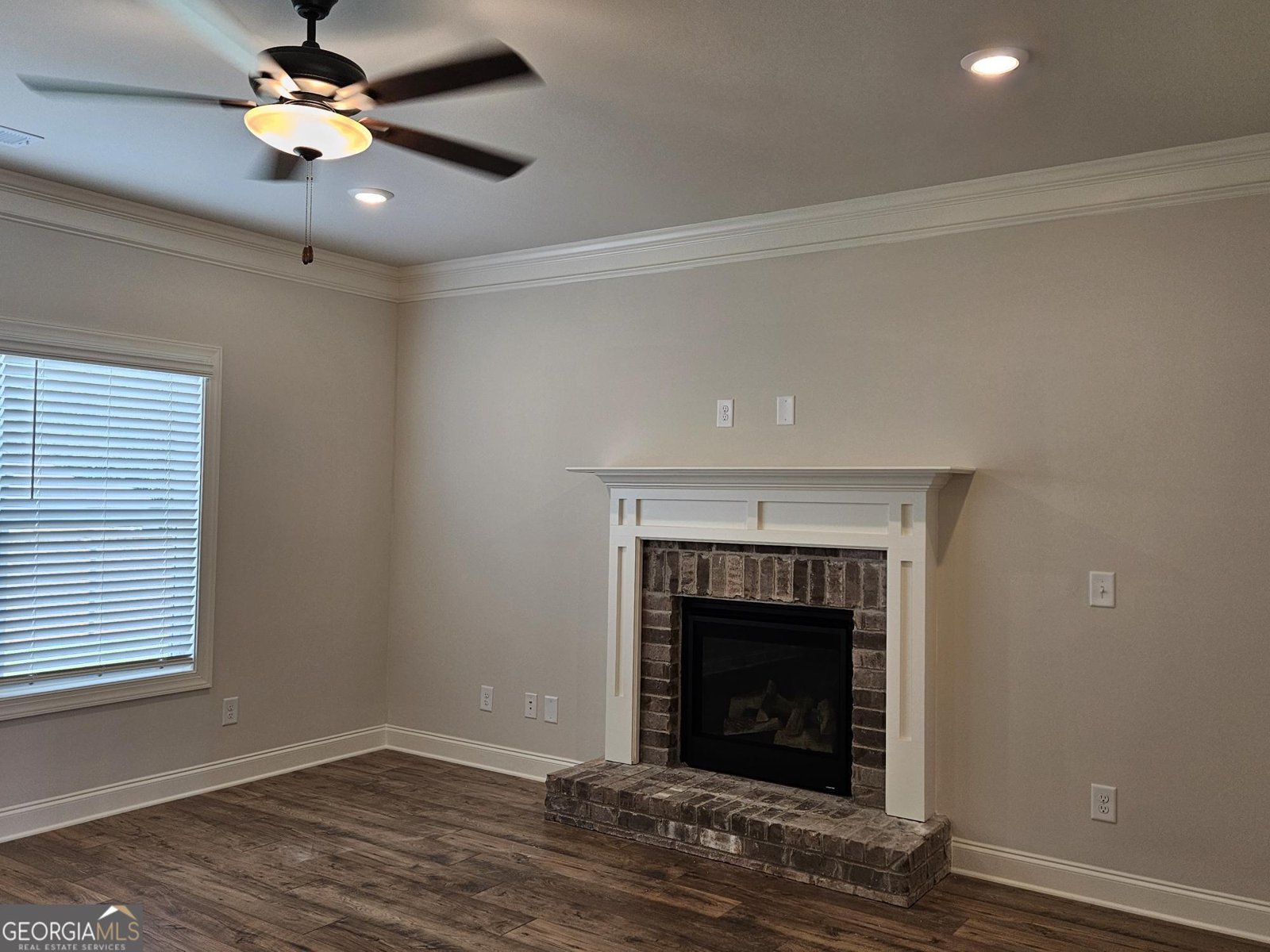 450 Banff Drive Winder - 7