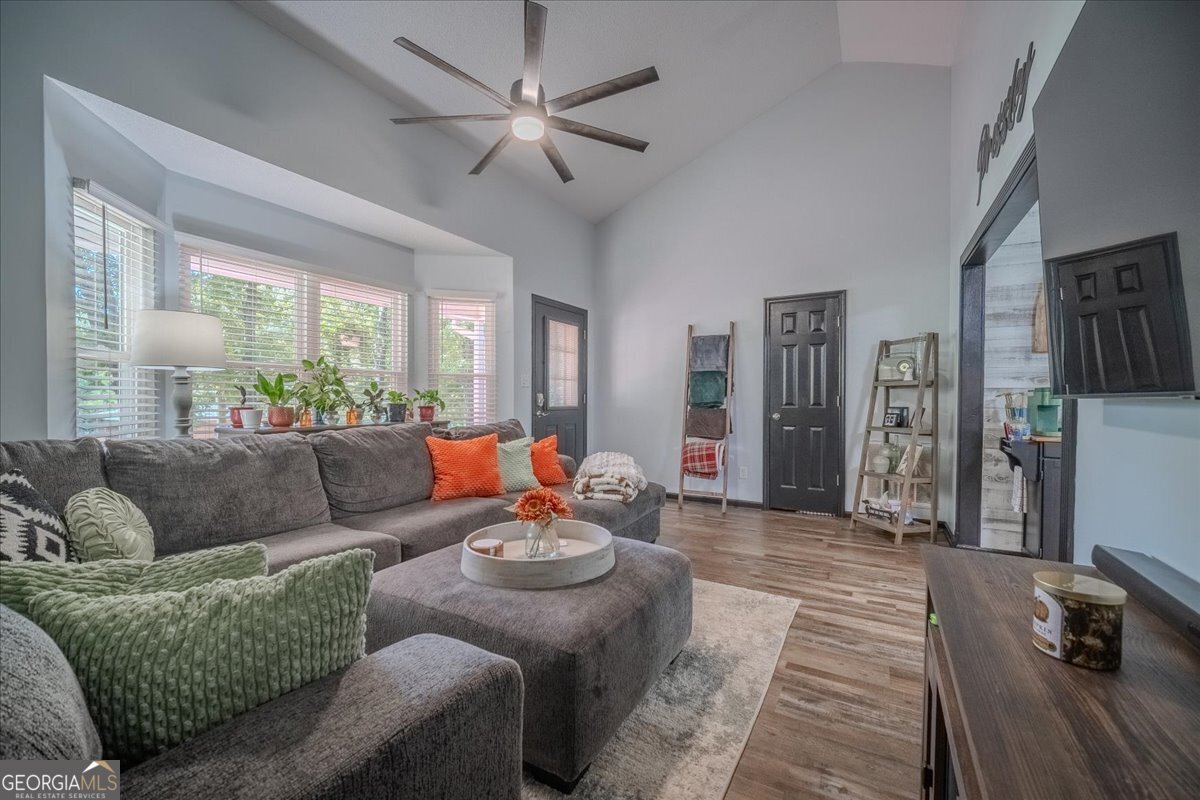 506 Howard Street Byron - 1