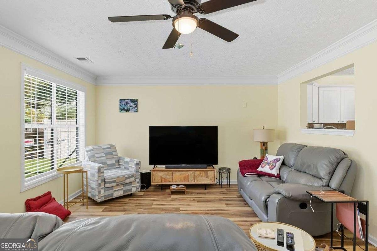 4110 Glen Iris Drive Cumming - 12