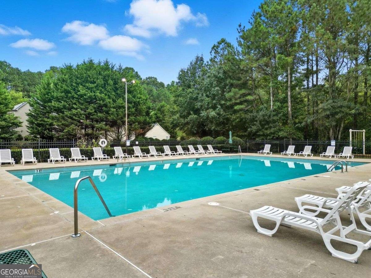 4110 Glen Iris Drive Cumming - 32