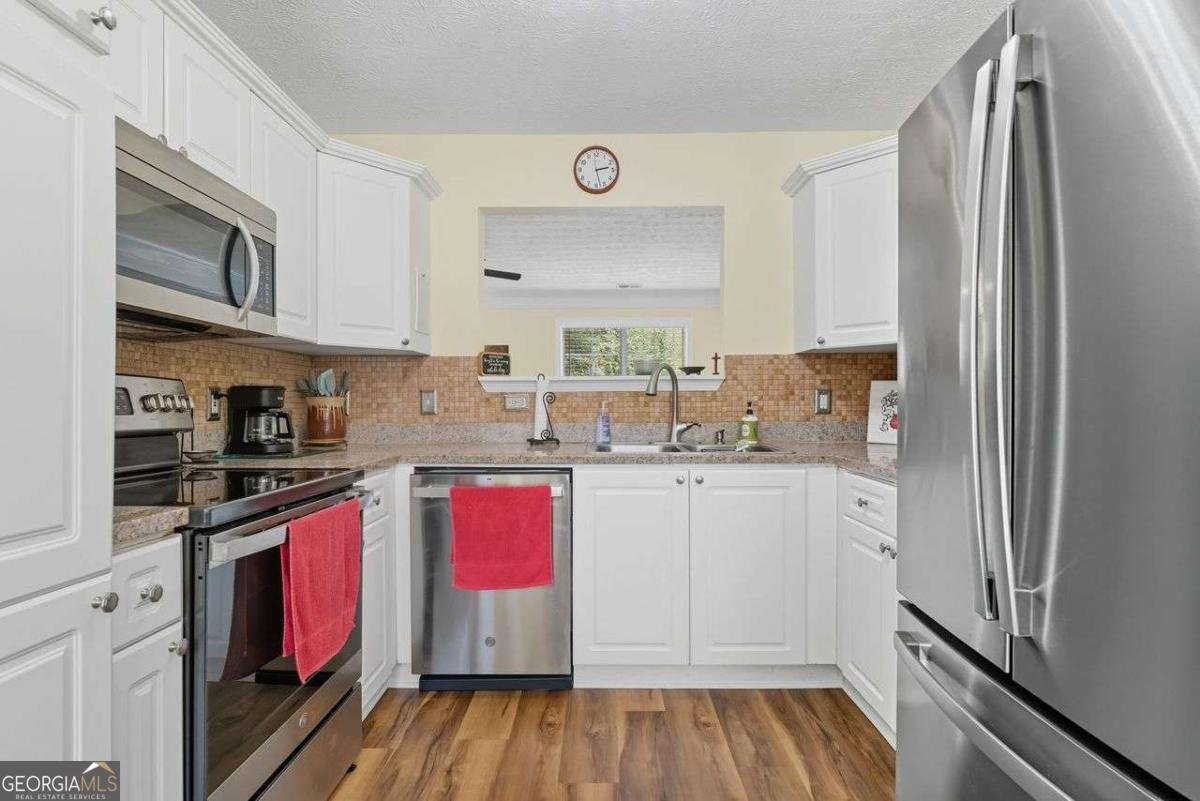 4110 Glen Iris Drive Cumming - 9