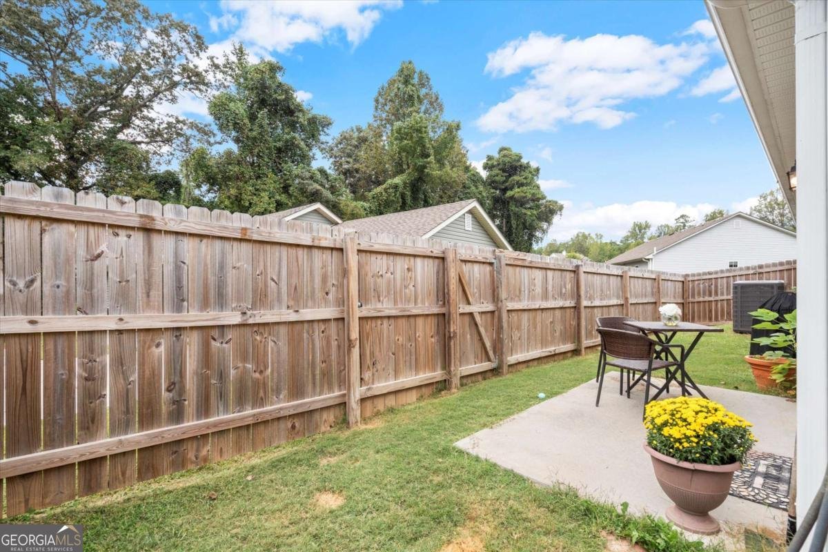 127 Angela Lane Dawsonville - 31