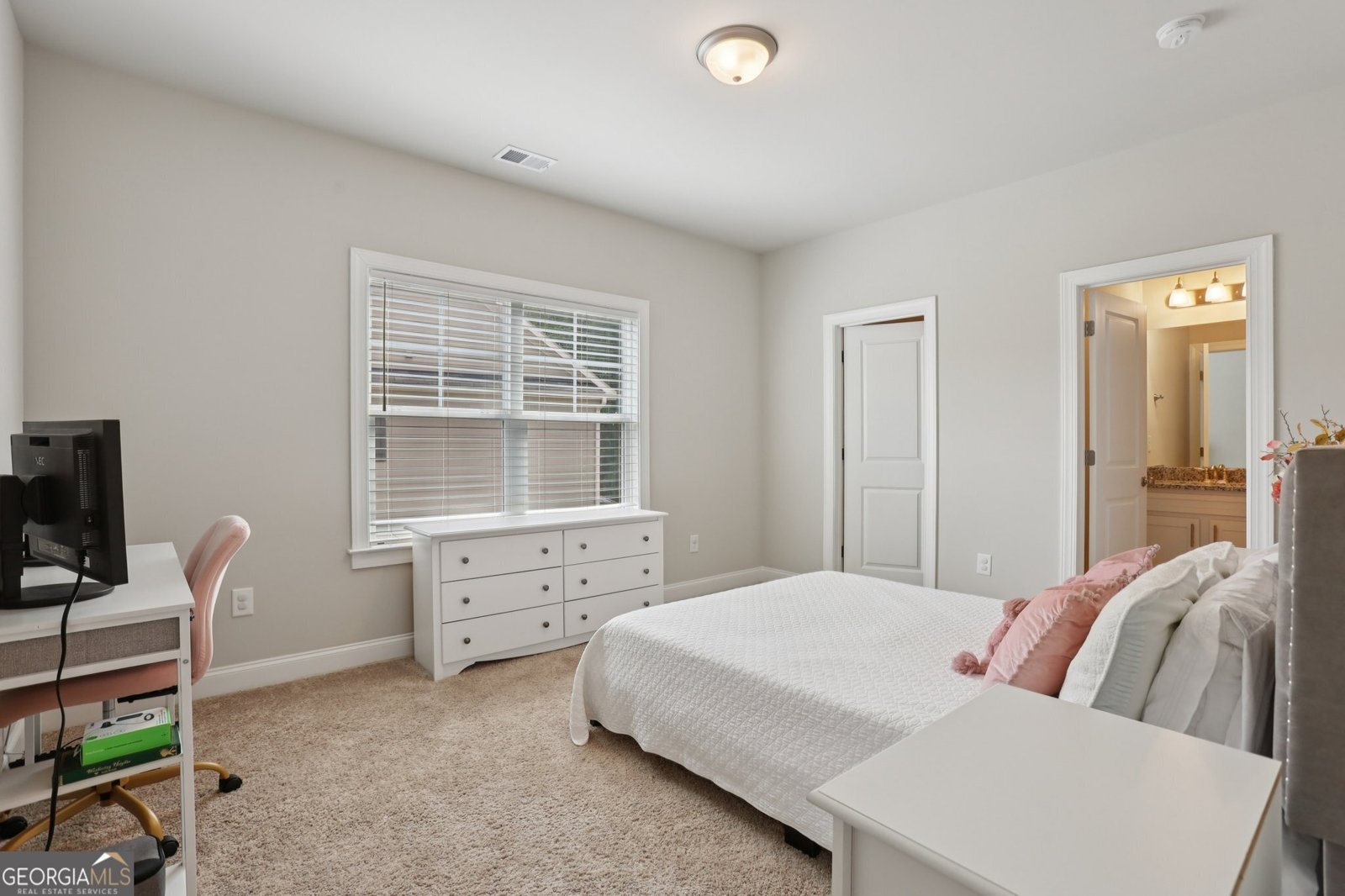 300 Senna Street Marietta - 43