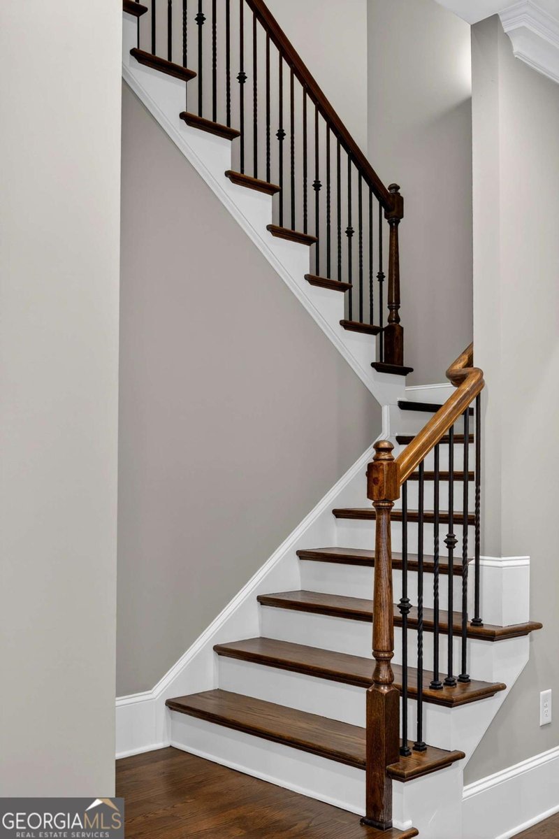 4916 Kentwood Drive Marietta - 19