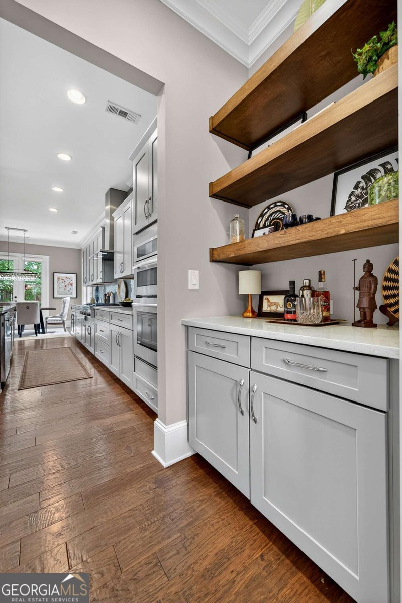4916 Kentwood Drive Marietta - 28