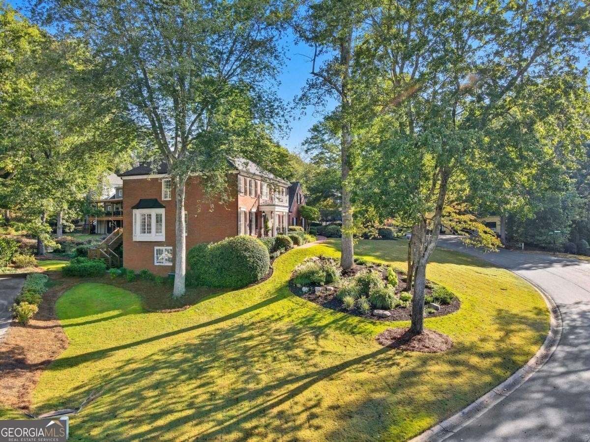 575 Fourth Fairway Drive Roswell - 56
