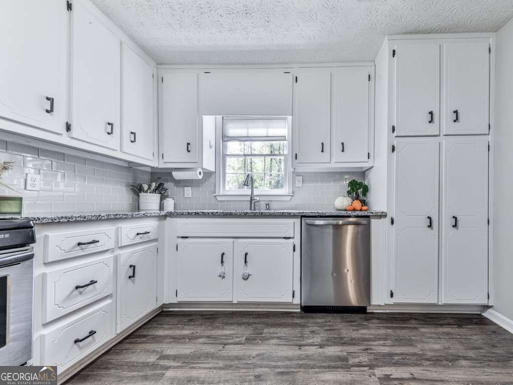 6008 Cherecobb Lane Woodstock - 16