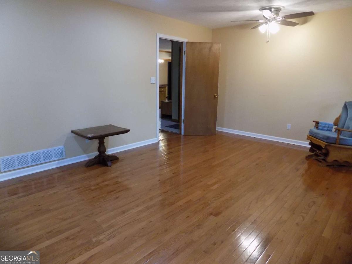 4153 Wells Circle Douglasville - 11