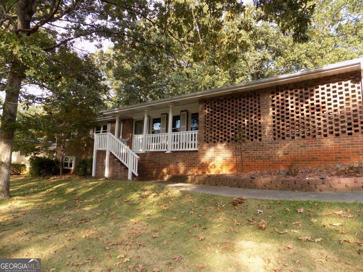 4153 Wells Circle Douglasville - 2