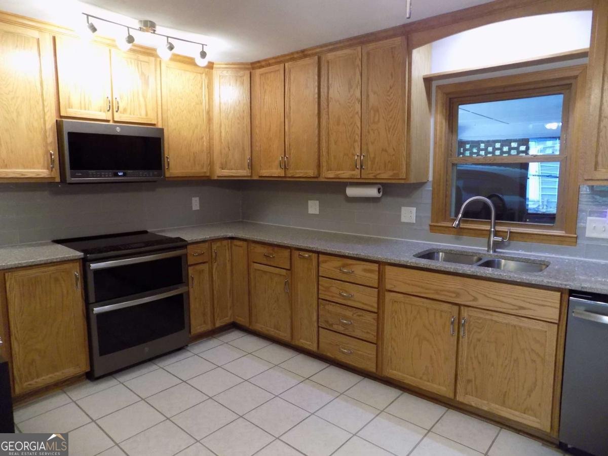 4153 Wells Circle Douglasville - 21