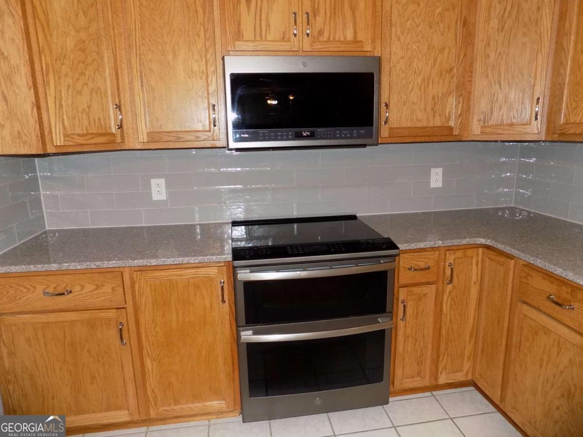 4153 Wells Circle Douglasville - 24