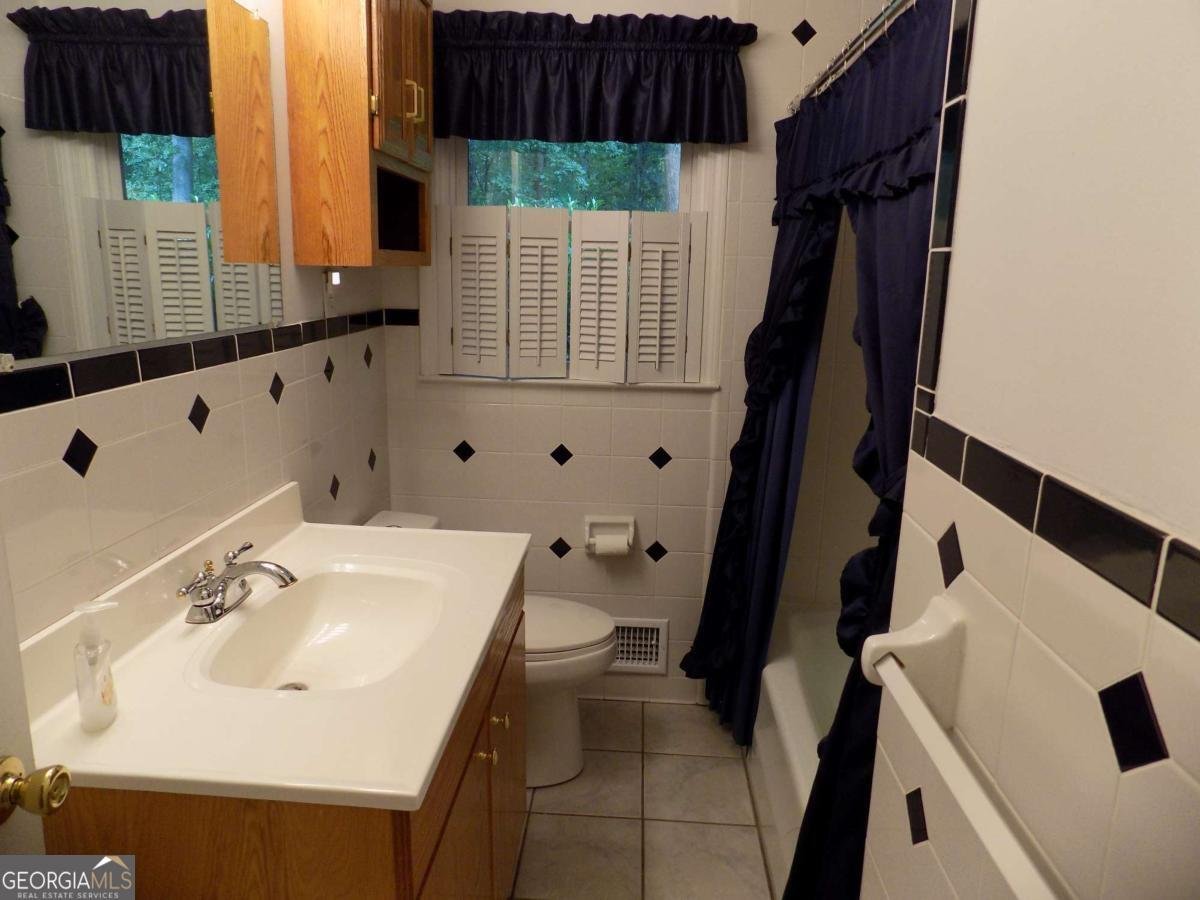 4153 Wells Circle Douglasville - 31