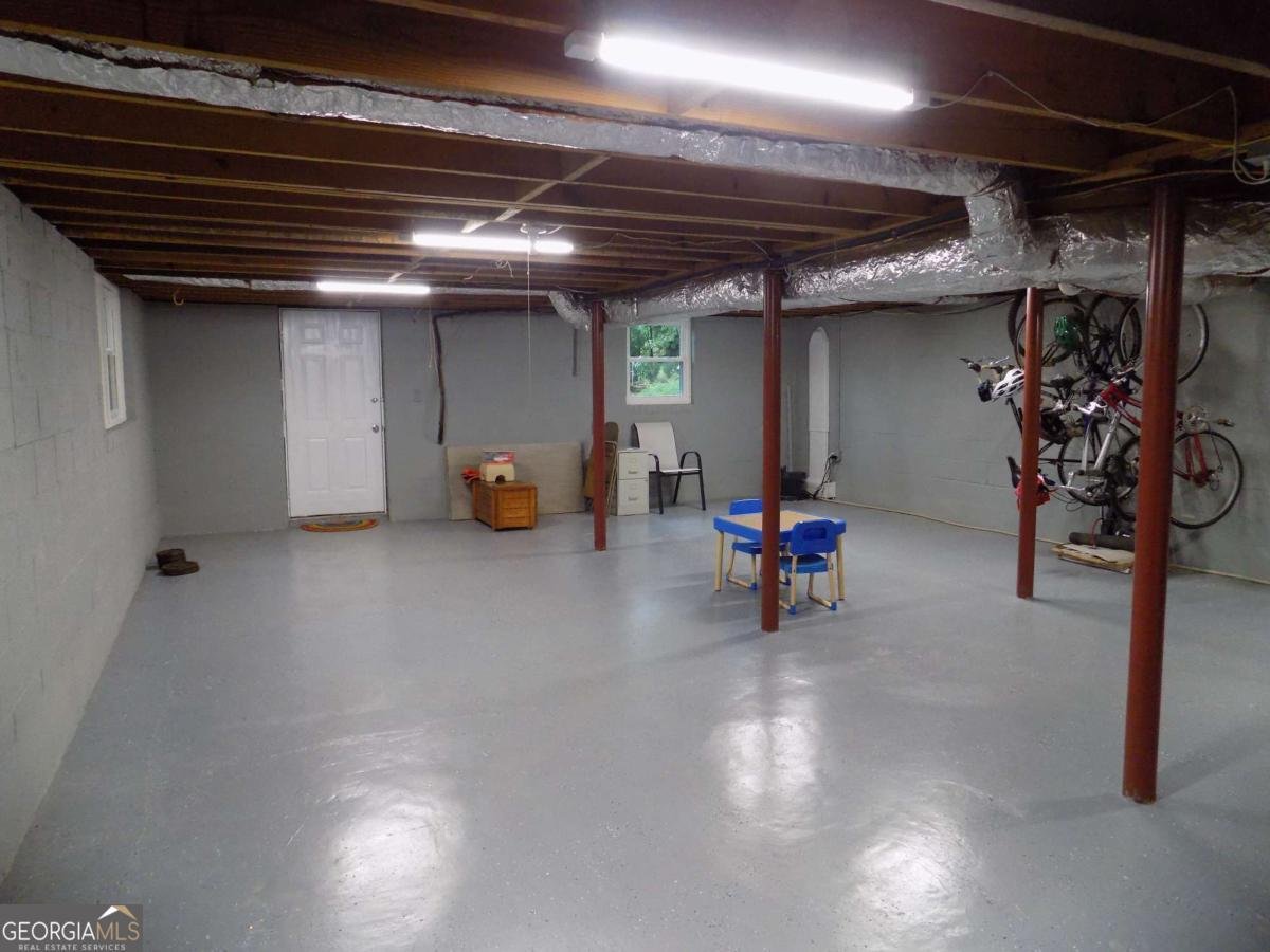 4153 Wells Circle Douglasville - 39