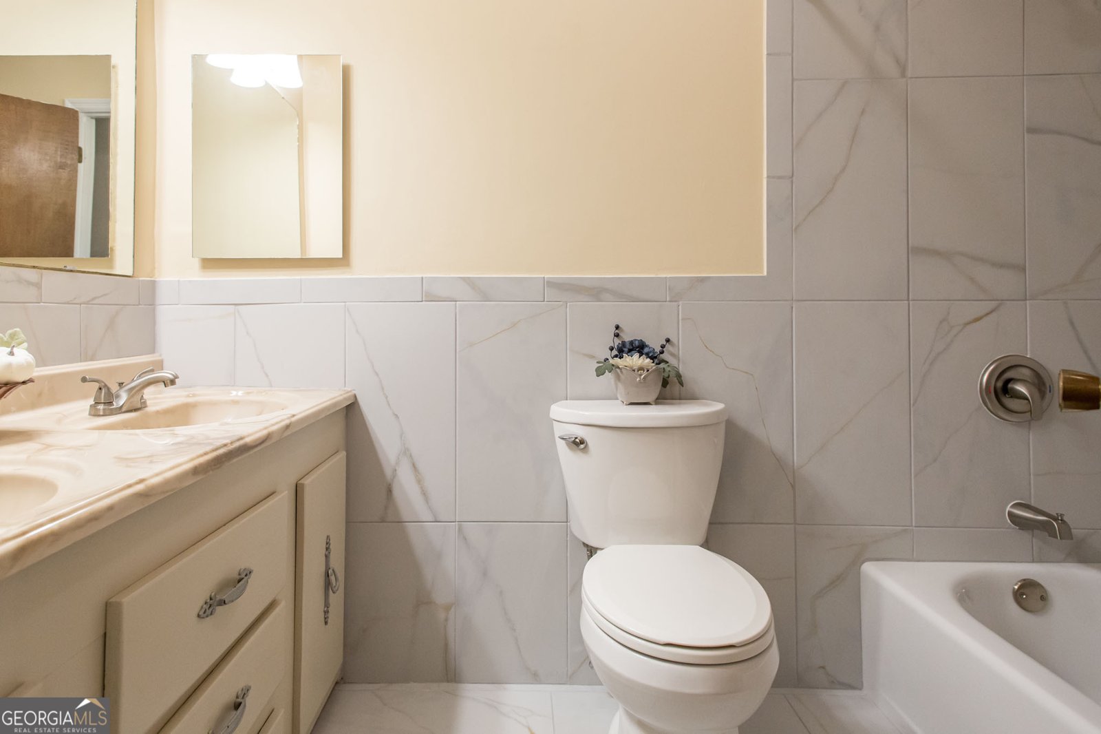 1132 Hilltop Road Waycross - 24