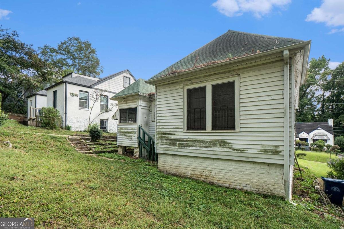 1669 Beecher Street Atlanta - 10