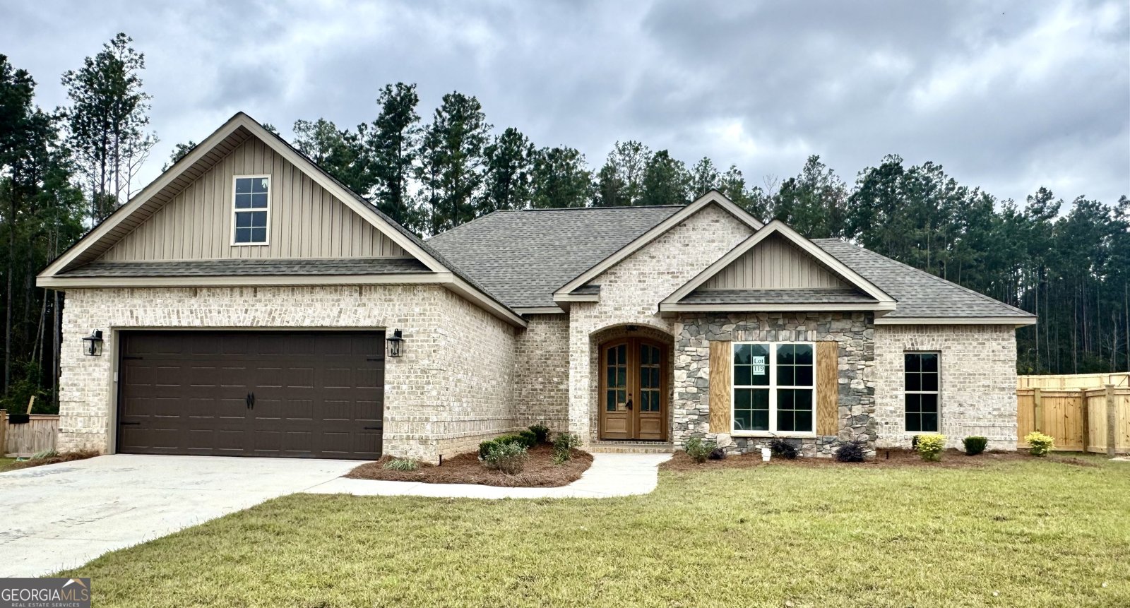 213 Golden Chestnut Bend Bonaire - 1