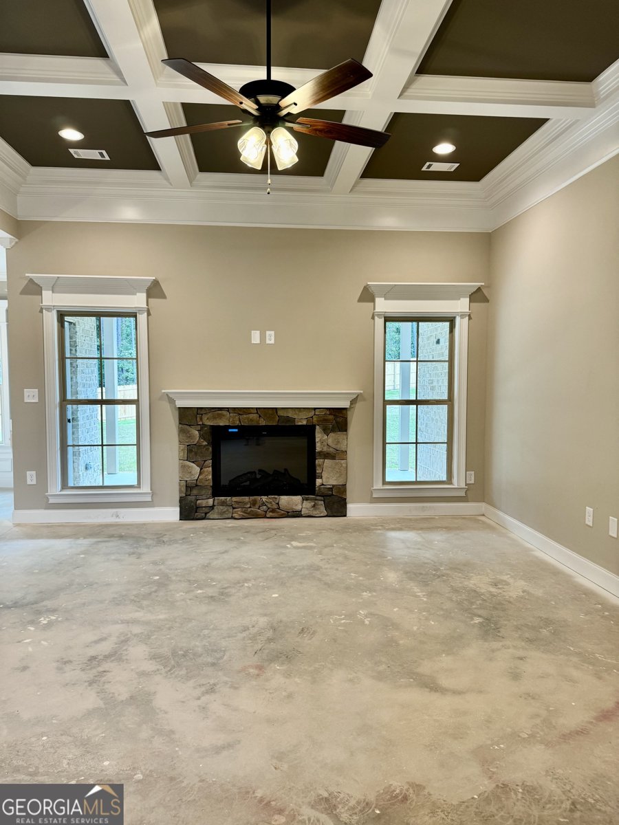 213 Golden Chestnut Bend Bonaire - 4