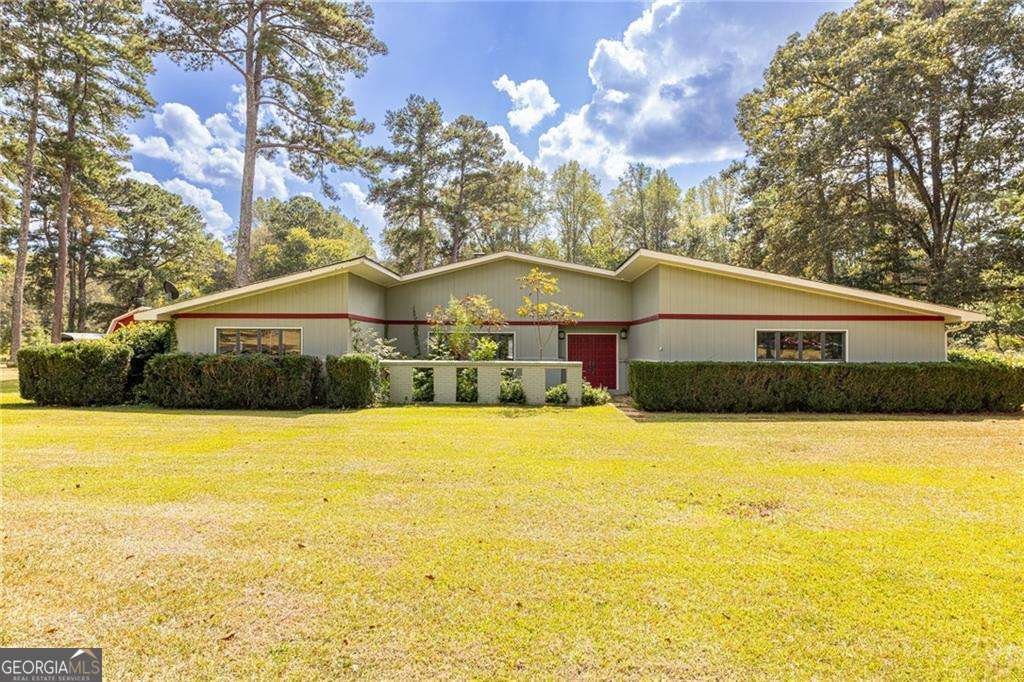 225 Banks Road Fayetteville - 1