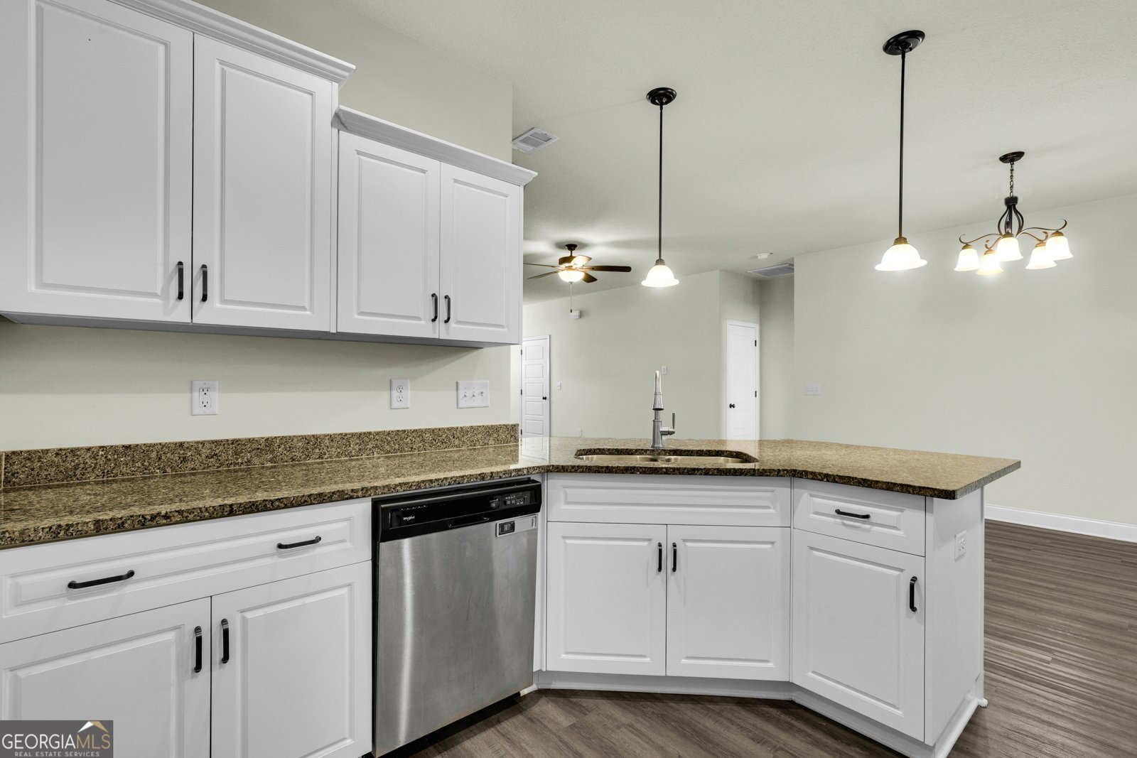 112 Wisteria Lane Guyton - 11