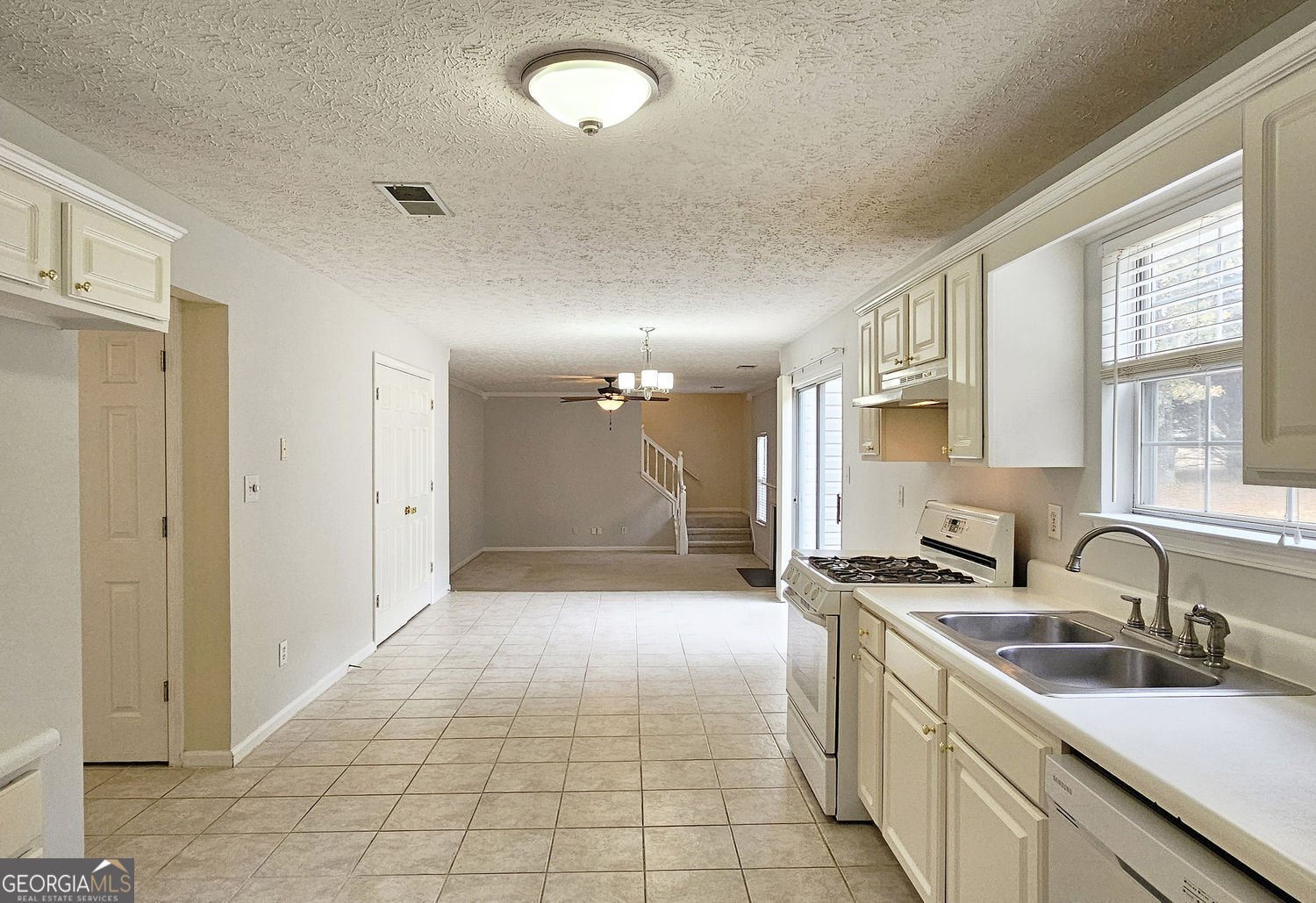 2167 Pixie Rose Lane Loganville - Photo 13