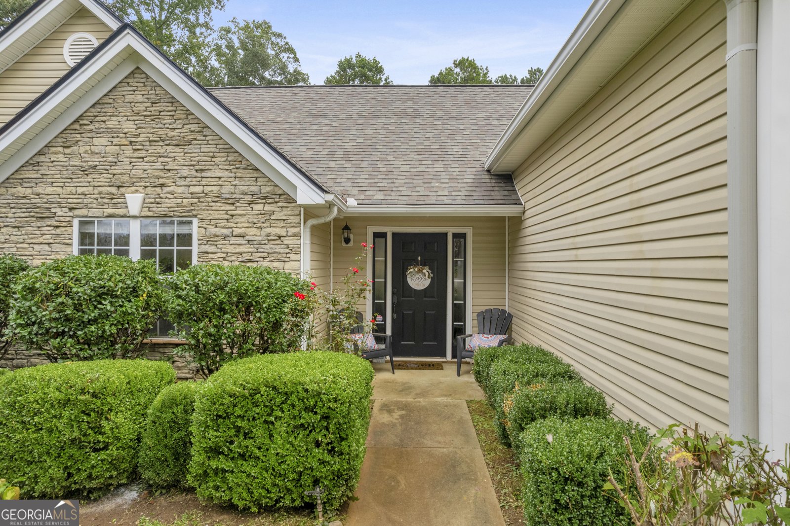 5527 Amber Cove Way Flowery Branch - 4