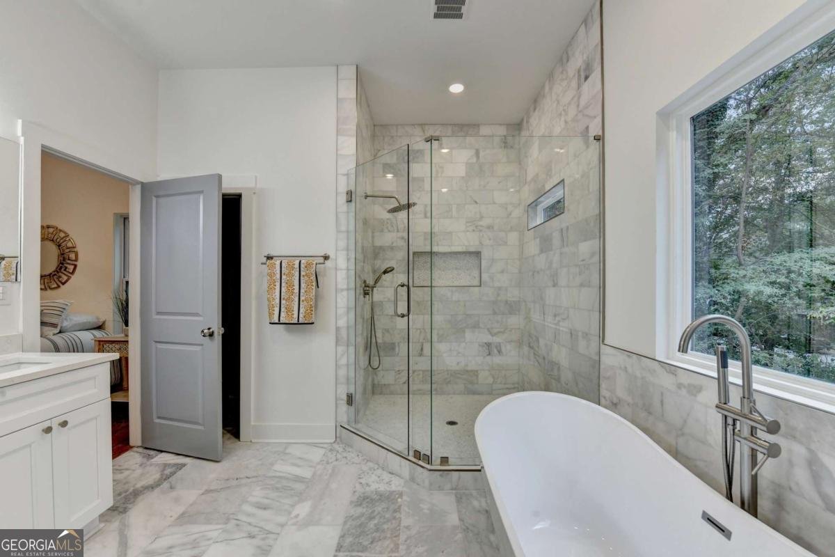 2259 Fernwood Drive Atlanta - 4