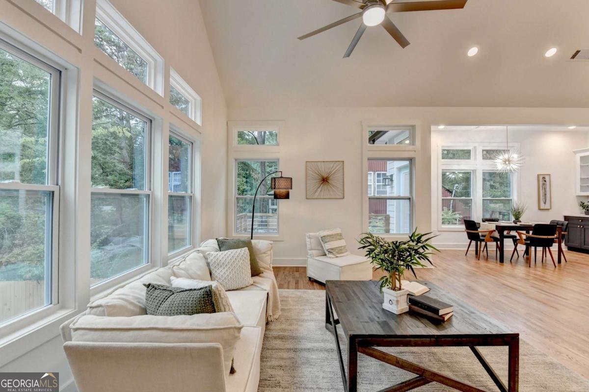 2259 Fernwood Drive Atlanta - 9