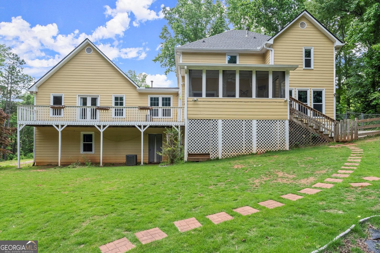 1713 Dudley Drive Woodstock - 45