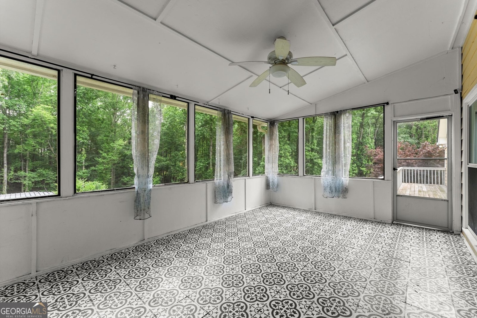 1713 Dudley Drive Woodstock - 51